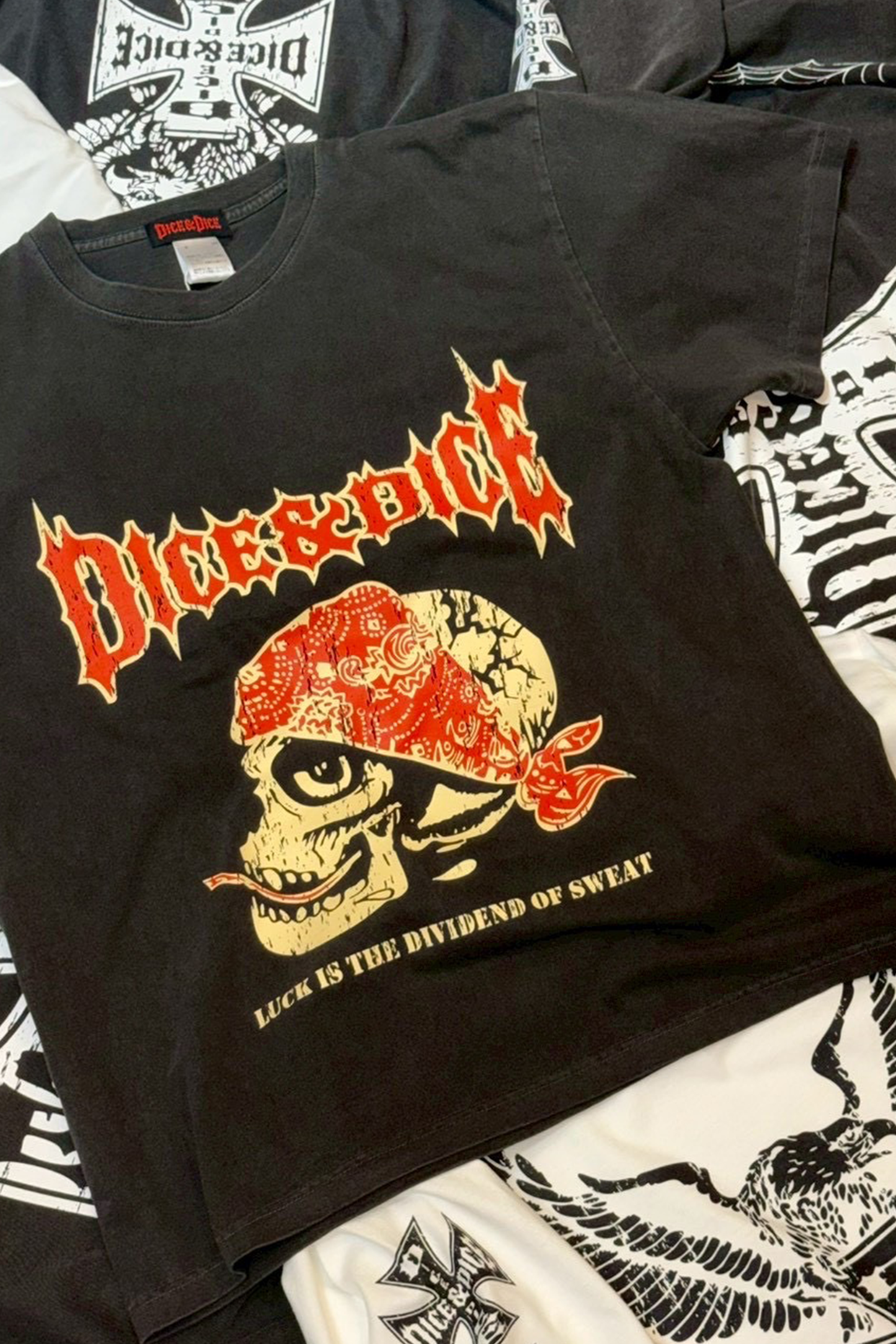 DICE & DICE SKULL SHORT SLEEVE Tee